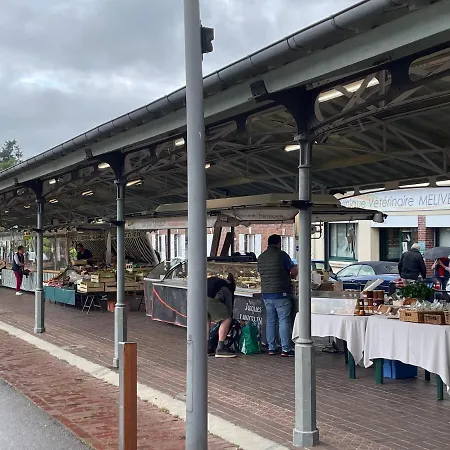 Konukevi Le Douet Fleury - D'hotes Et Livarot-Pays-d'Auge