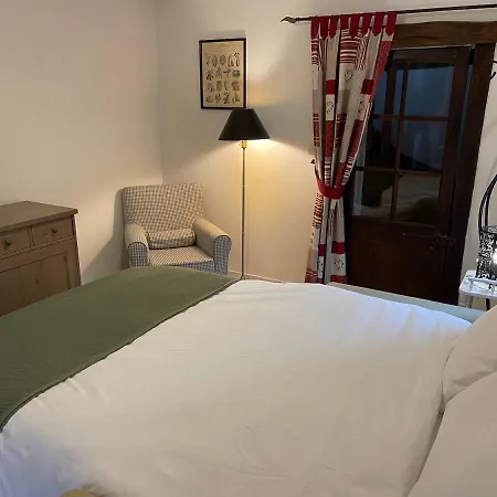 Le Douet Fleury - D'hotes Et 3*