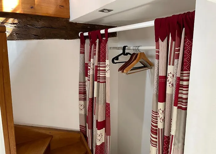 Πανσιόν Le Douet Fleury - D'hotes Et Livarot-Pays-d'Auge