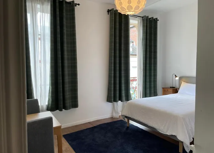 Le Douet Fleury - D'hotes Et Πανσιόν 3*